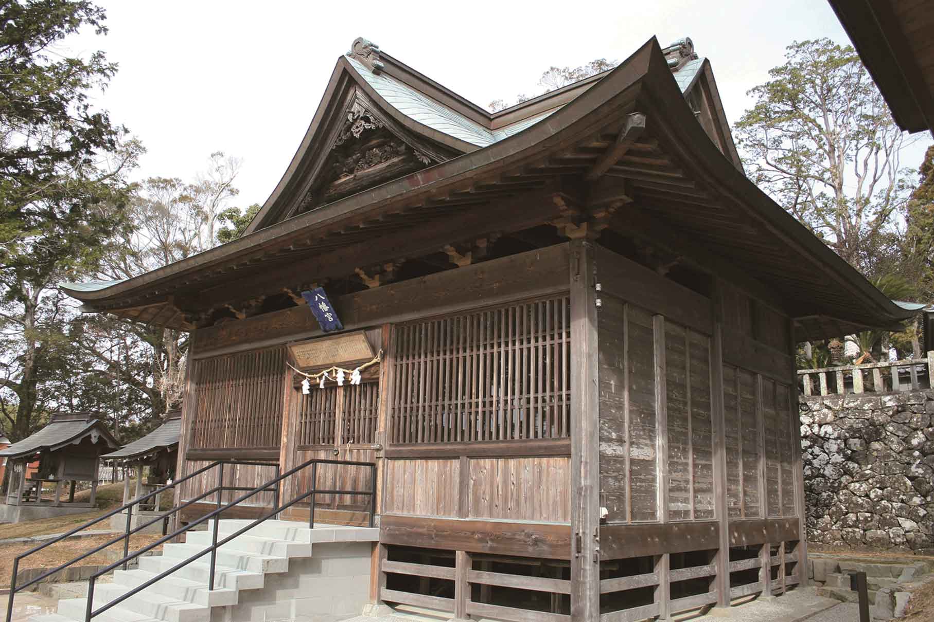 須留田八幡宮